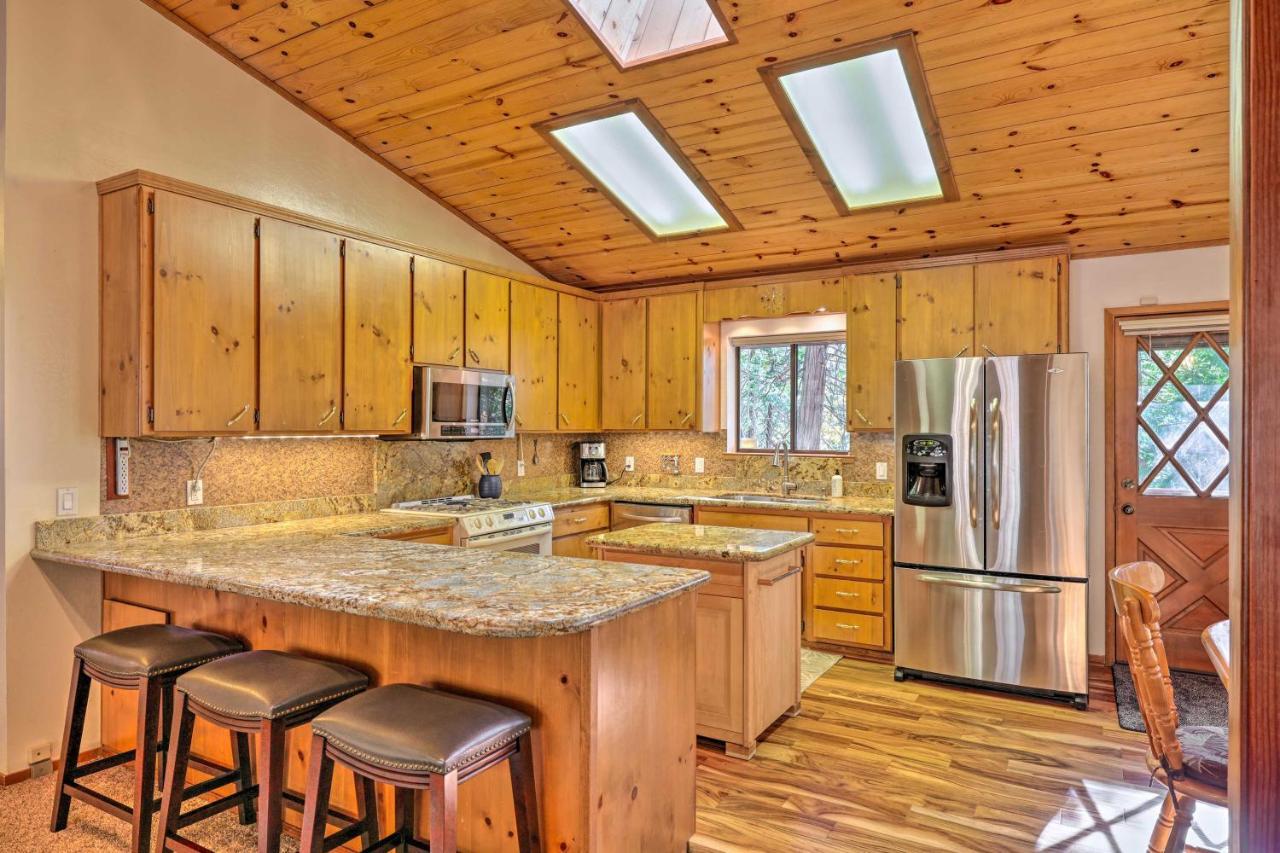 Quiet Twain Harte Cabin With Deck And Forest Views! Buitenkant foto